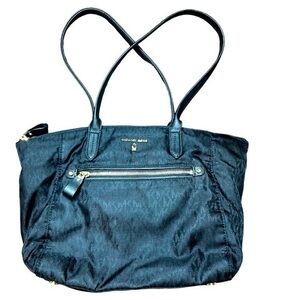 ▶️ Michael Kors ◀️ Nylon Medium Top Zip Tote Travel Bag